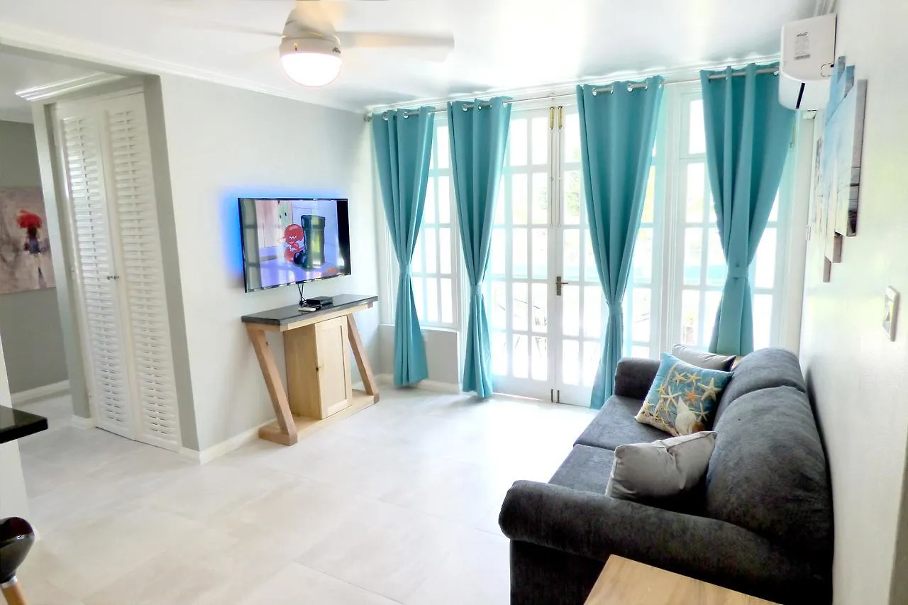 أوشو ريوس Beach One Bedroom Suite A22